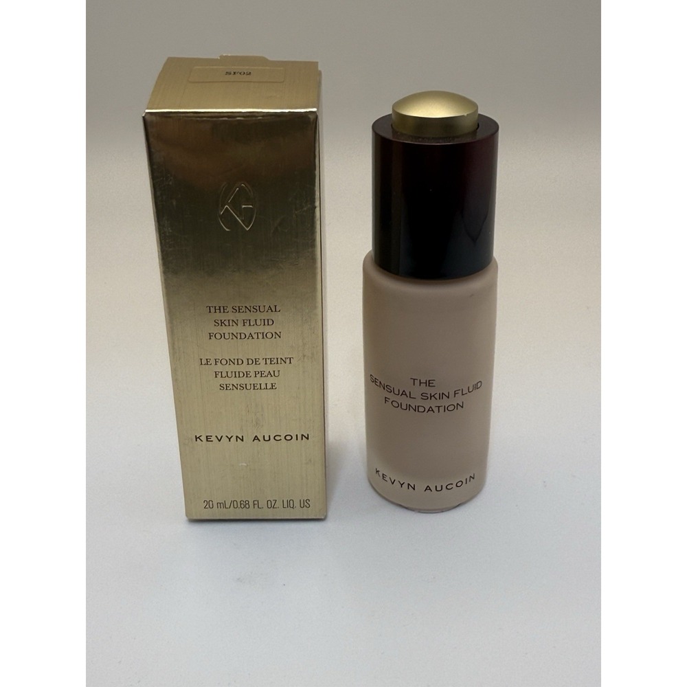Kevyn Aucoin The Sensual Skin Fluid Foundation - Gold & Beige